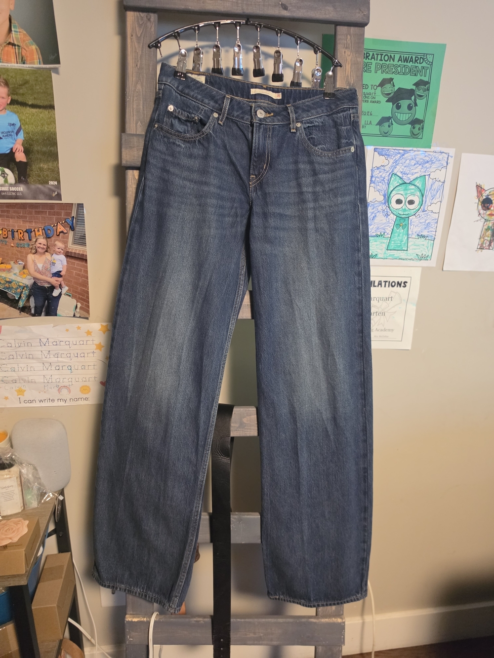 Levi's Premium Women's Low Loose Jeans